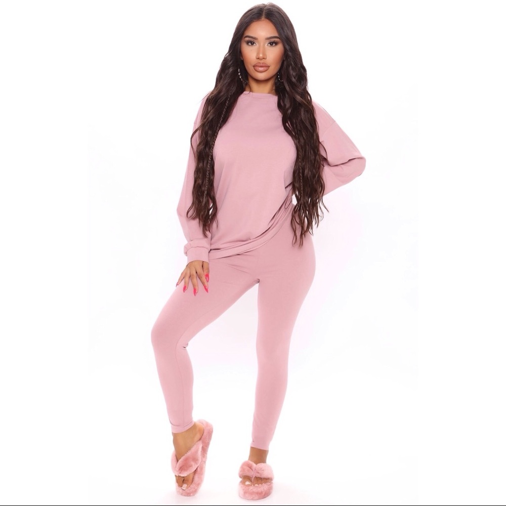 Fashion Nova Paparazzi Legging Set Dusty Mauve